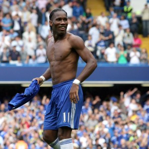 爱游戏体育在线app-CBA联赛总决赛战队争夺激烈 历史性一战即将上演，cba总决赛举办